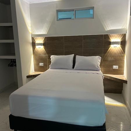 Hotel Brisas Del Mar Санта-Марта Екстер'єр фото