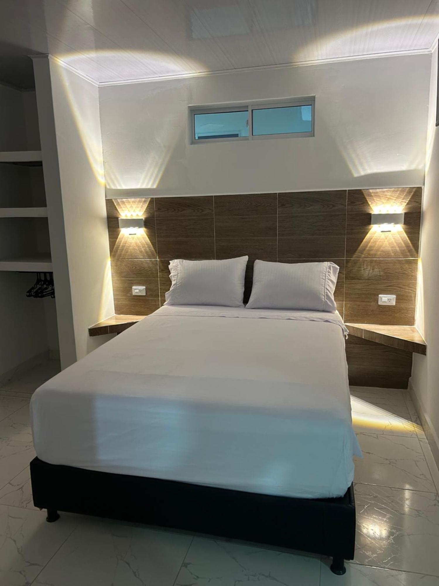 Hotel Brisas Del Mar Санта-Марта Екстер'єр фото