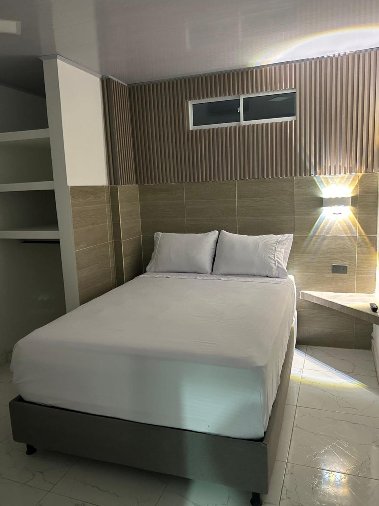 Hotel Brisas Del Mar Санта-Марта Екстер'єр фото